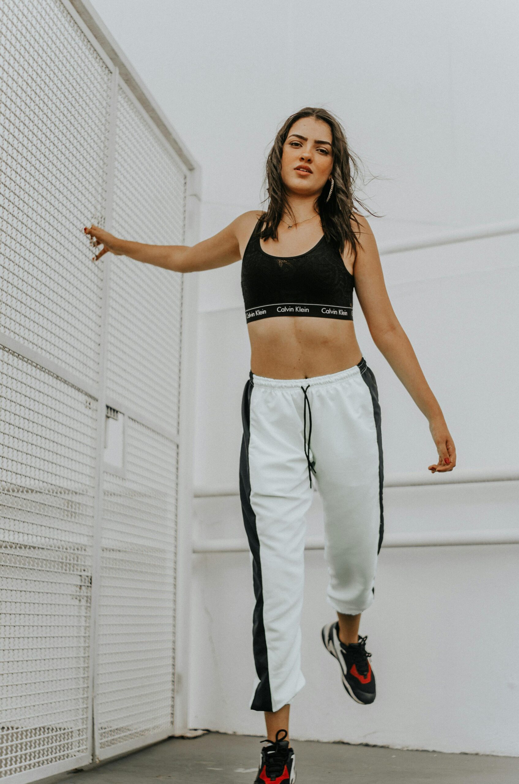 Sports Tights & Leggings with Mesh Insert : Ideal Gym Wear for Woman Active Wear